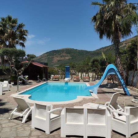 Villa Agata Forchia Екстер'єр фото