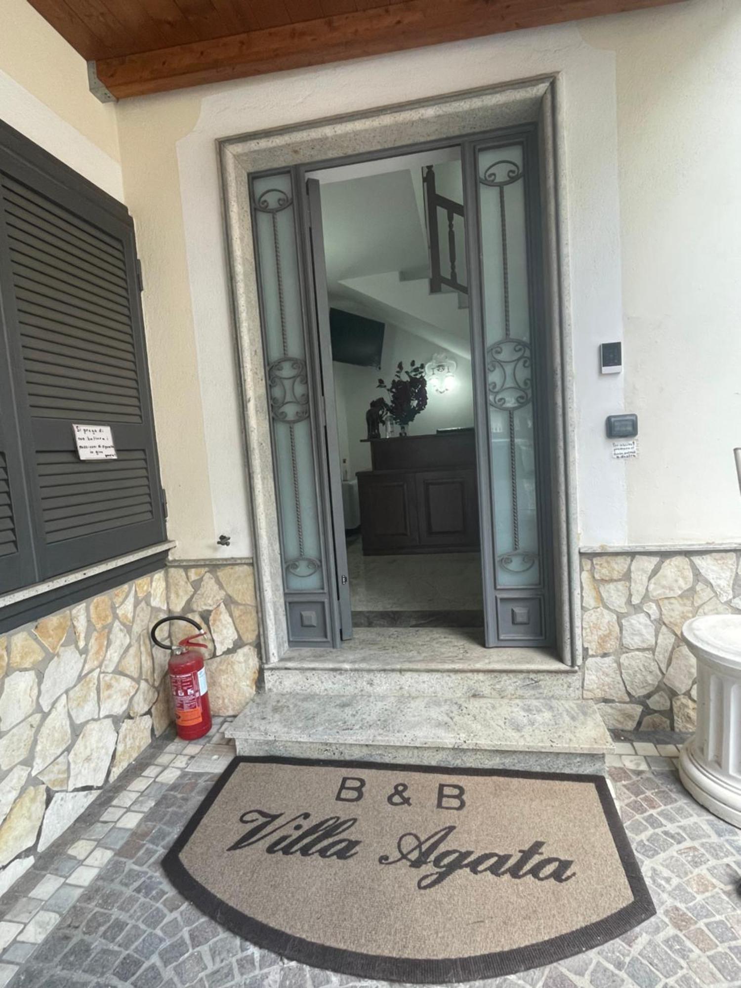 Villa Agata Forchia Екстер'єр фото