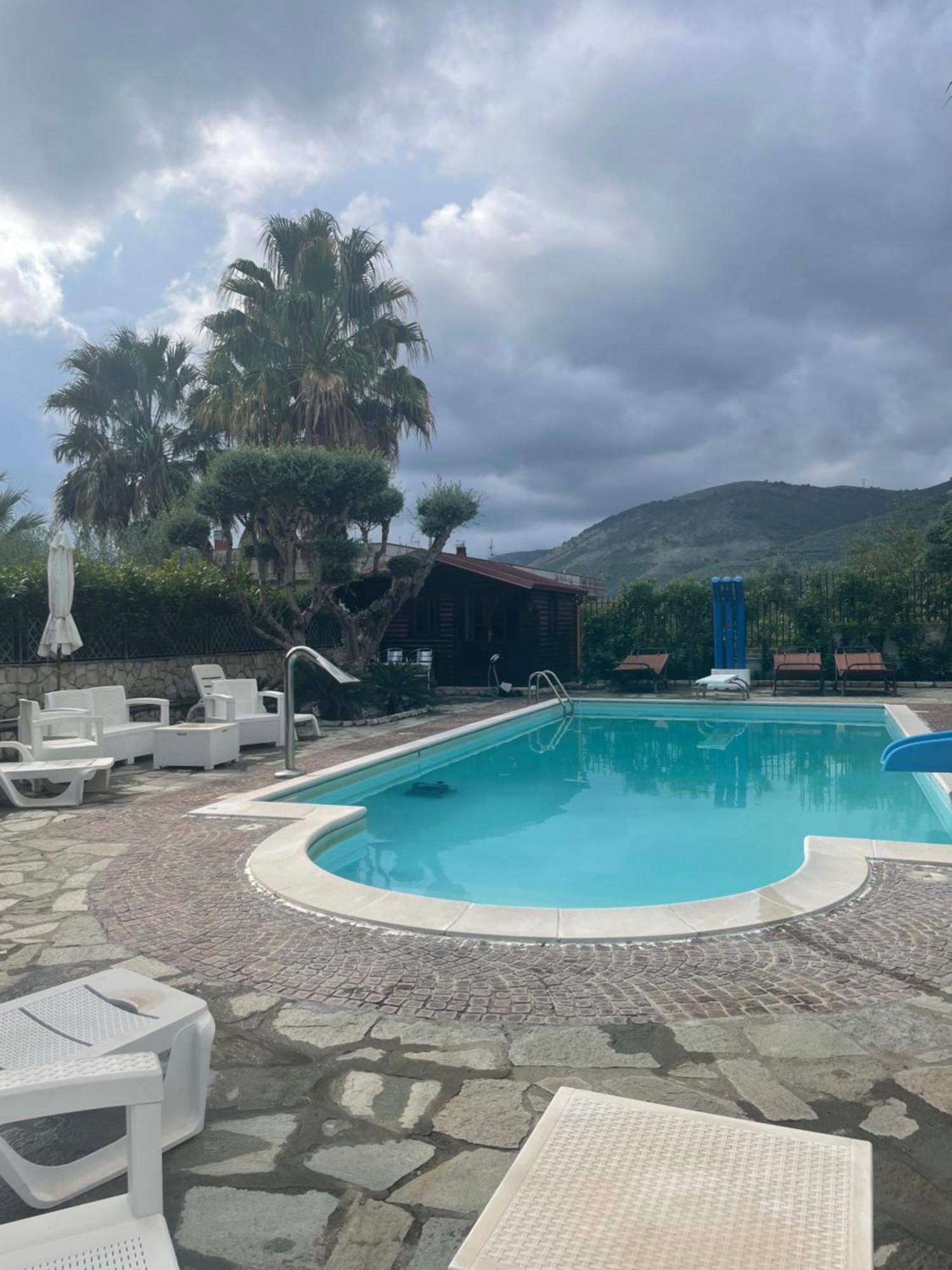 Villa Agata Forchia Екстер'єр фото