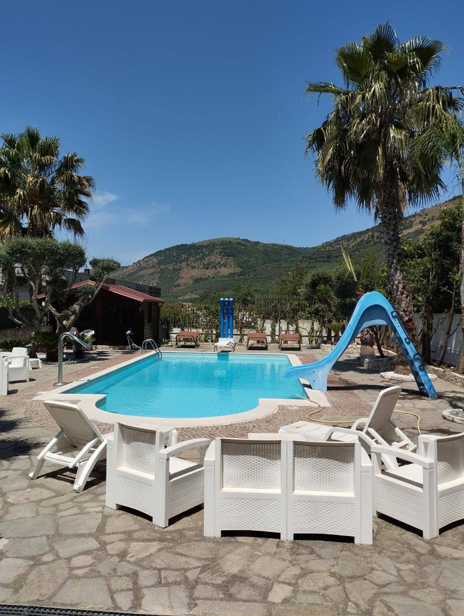 Villa Agata Forchia Екстер'єр фото